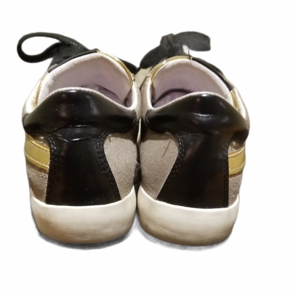 Women's W6YZ Sneakers (Size 6/4C) - Picture 3 of 9